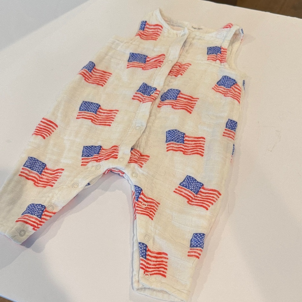Angel Dear Stars and Stripes Baby Romper 3-6‎ Months - Picture 2 of 5